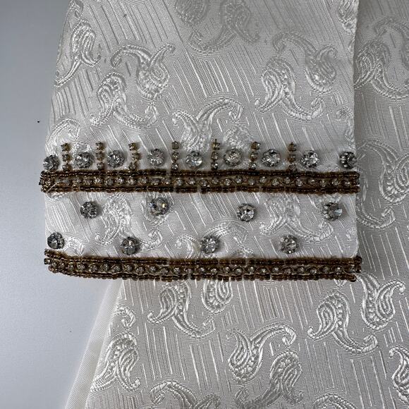 Boys White Sherwani Jacket Beaded Embroidery Gold Buttons 14" Chest - Picture 15 of 16